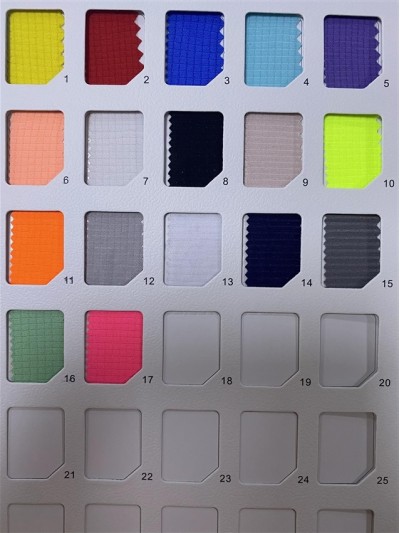 ZJ-DC S0201 舒柔方格 克重：100GSM  門幅：153CM   成份：100%Polyester 吸濕排汗 45度照